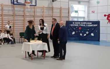 Otwarcie sali sportowej 93