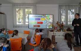 Wyjazd integracyjny do kina i na warsztaty wielkanocne 19