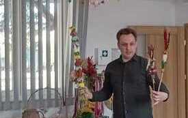 Wyjazd integracyjny do kina i na warsztaty wielkanocne 22