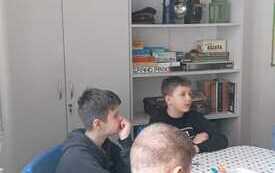 Wyjazd integracyjny do kina i na warsztaty wielkanocne 23