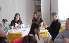 Wyjazd integracyjny do kina i na warsztaty wielkanocne 45