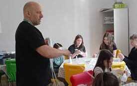 Wyjazd integracyjny do kina i na warsztaty wielkanocne 47