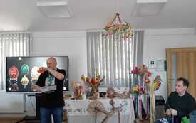 Wyjazd integracyjny do kina i na warsztaty wielkanocne 48