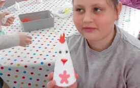 Wyjazd integracyjny do kina i na warsztaty wielkanocne 75