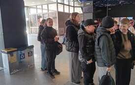 Wyjazd integracyjny do kina i na warsztaty wielkanocne 82