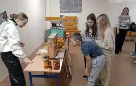 Warsztaty pszczelarskie w naszej szkole 71