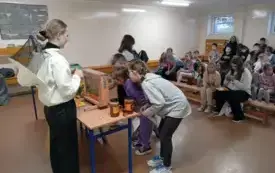 Warsztaty pszczelarskie w naszej szkole 79