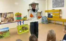 Warsztaty pszczelarskie w naszej szkole 121