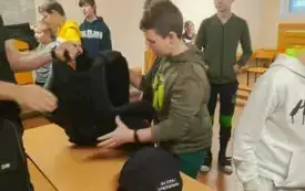Wizyta funkcjonariuszy służby więziennej  13