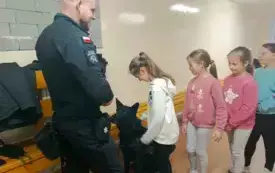 Wizyta funkcjonariuszy służby więziennej  33
