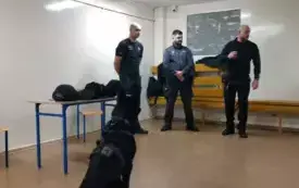 Wizyta funkcjonariuszy służby więziennej  57