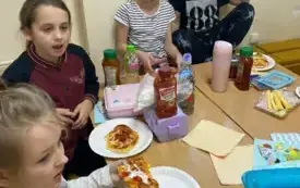 PIZZA Z PIECZARKAMI Z KLASOWEJ HODOWLI 3