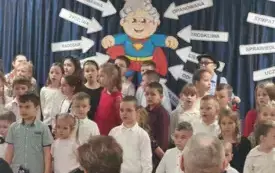 Uroczystość Babci i Dziadka w naszej szkole 7
