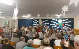 Uroczystość Babci i Dziadka w naszej szkole 8