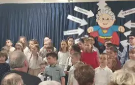 Uroczystość Babci i Dziadka w naszej szkole 12