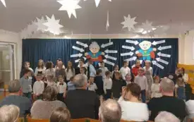 Uroczystość Babci i Dziadka w naszej szkole 188