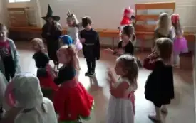 Bal karnawałowy 93