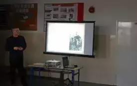 Wizyta historyka w naszej szkole 35