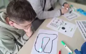 Ozoboty 12
