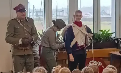 Zdjęcie do Żywa lekcja historii
