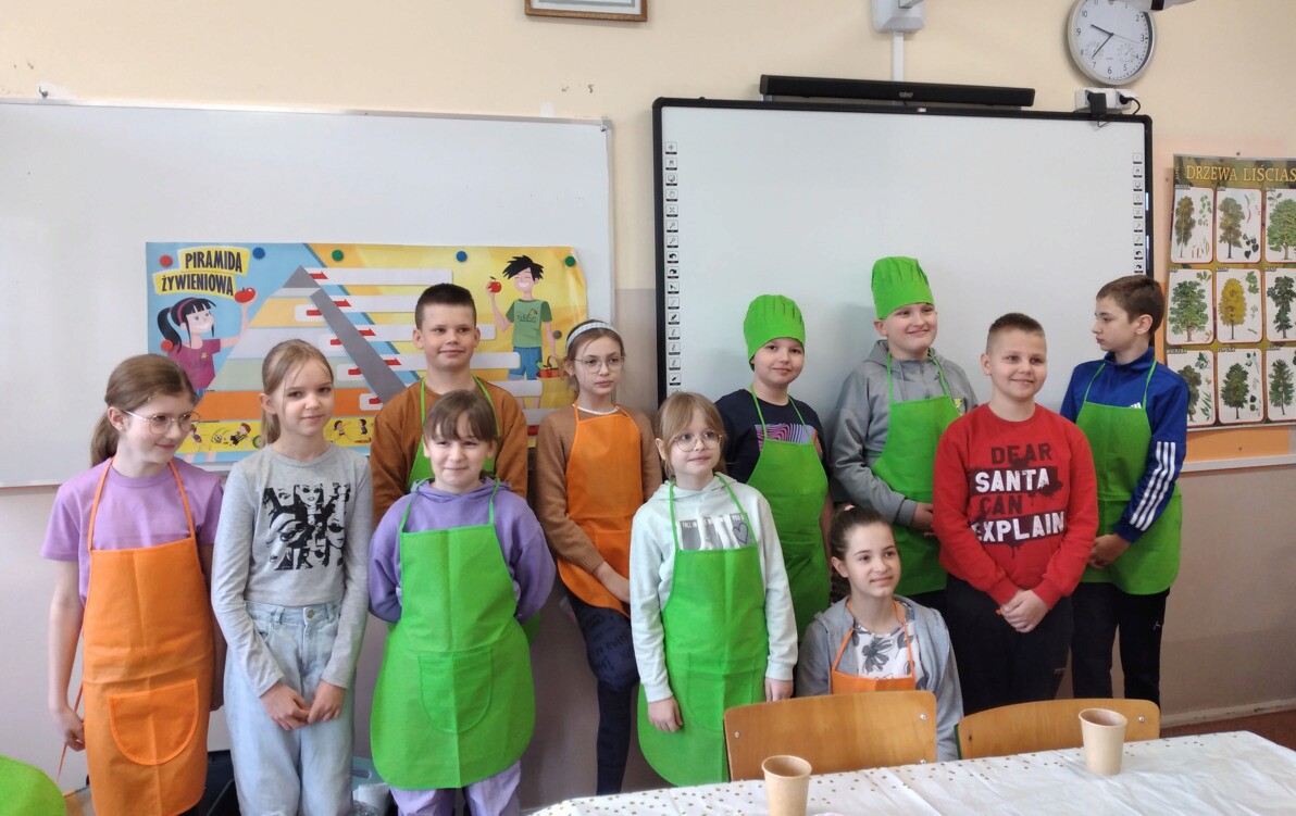 Zdjęcie do Spotkanie z panią dietetyk uczni&oacute;w kl. IV-V