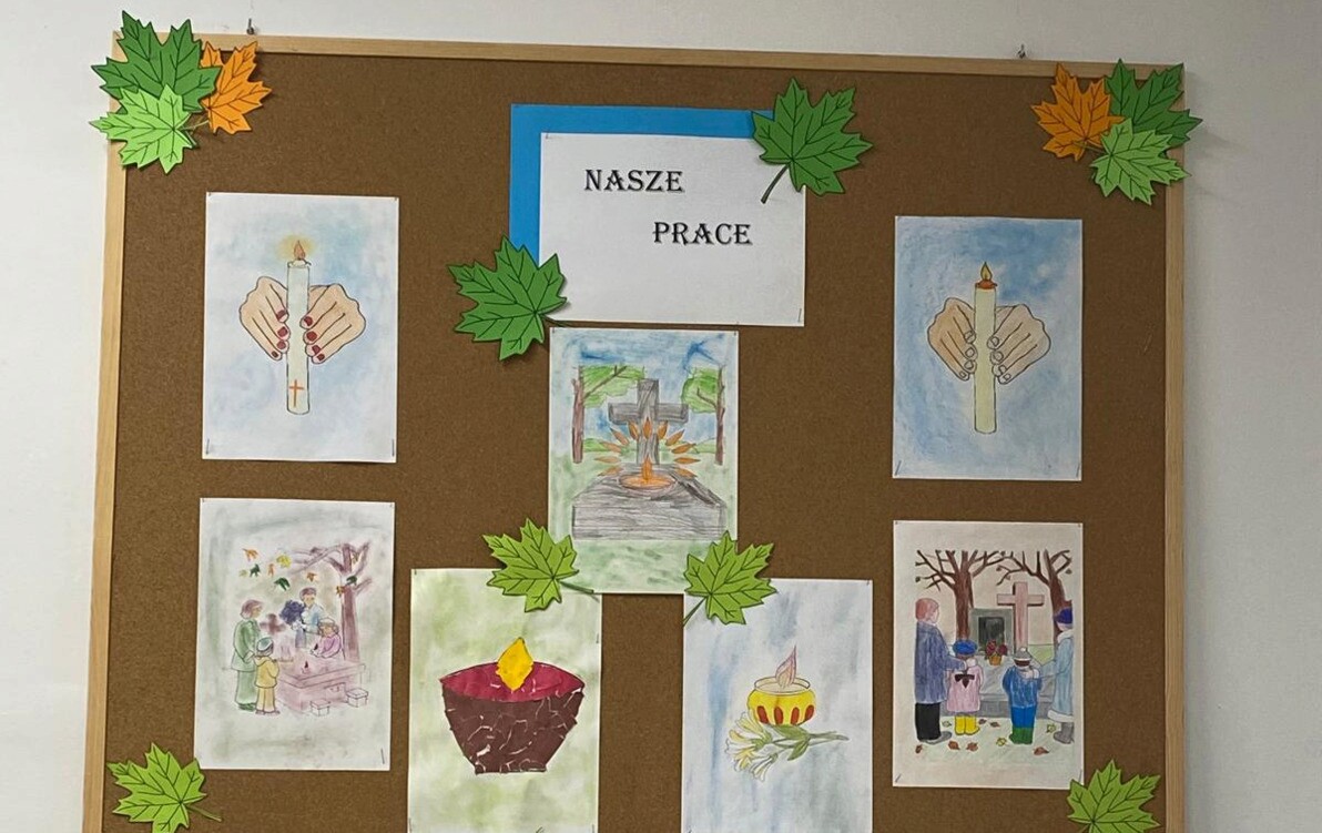 Zdjęcie do Dzieci ze świetlicy pamiętają o swoich zmarłych...