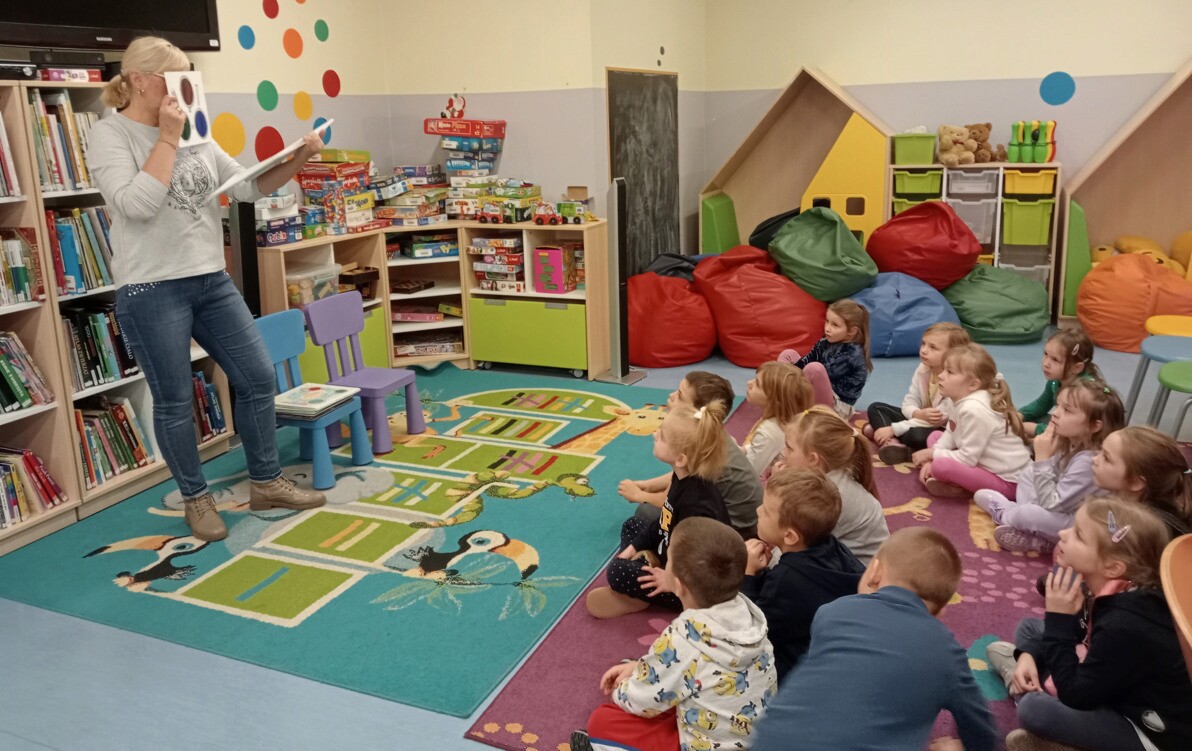 Zdjęcie do Zajęcia w miejskiej bibliotece