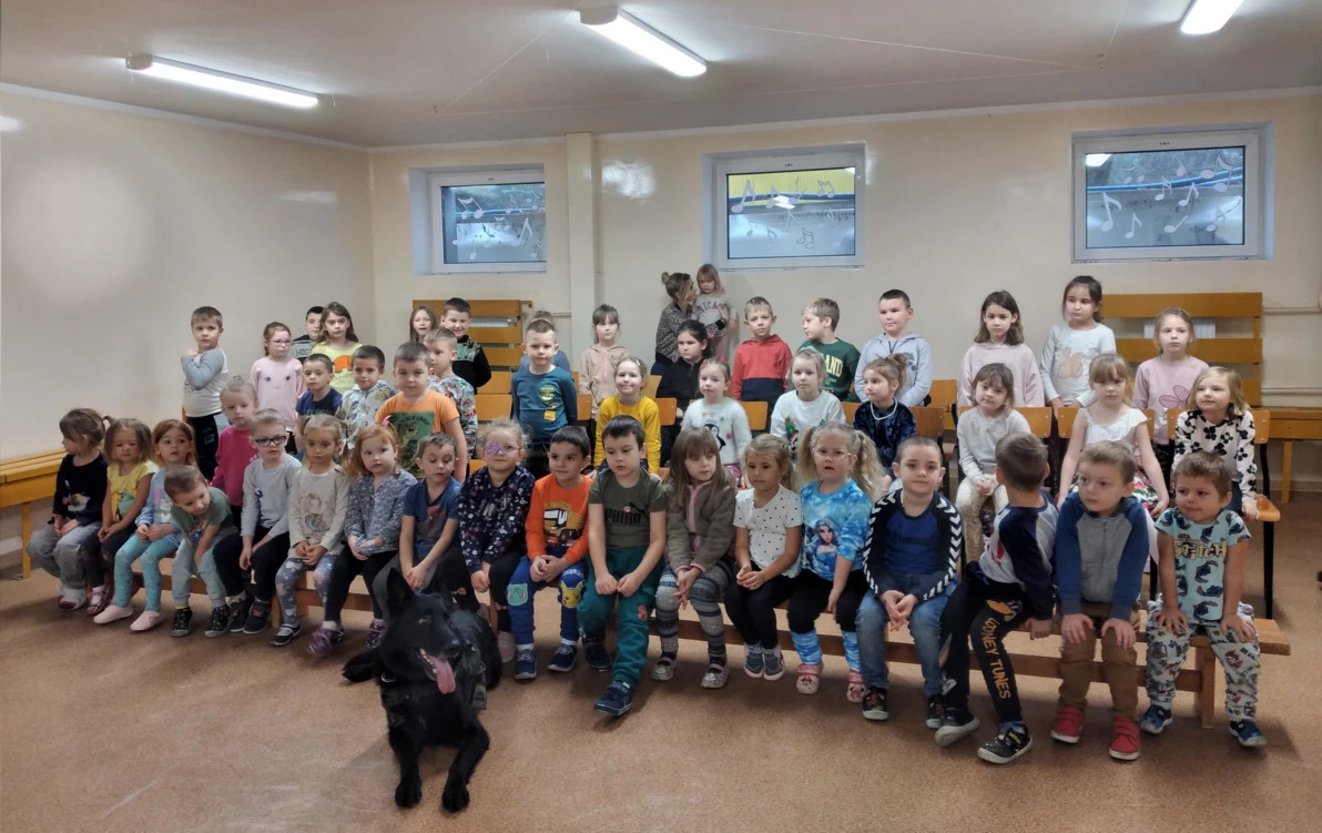 Zdjęcie do Wizyta funkcjonariuszy służby więziennej 